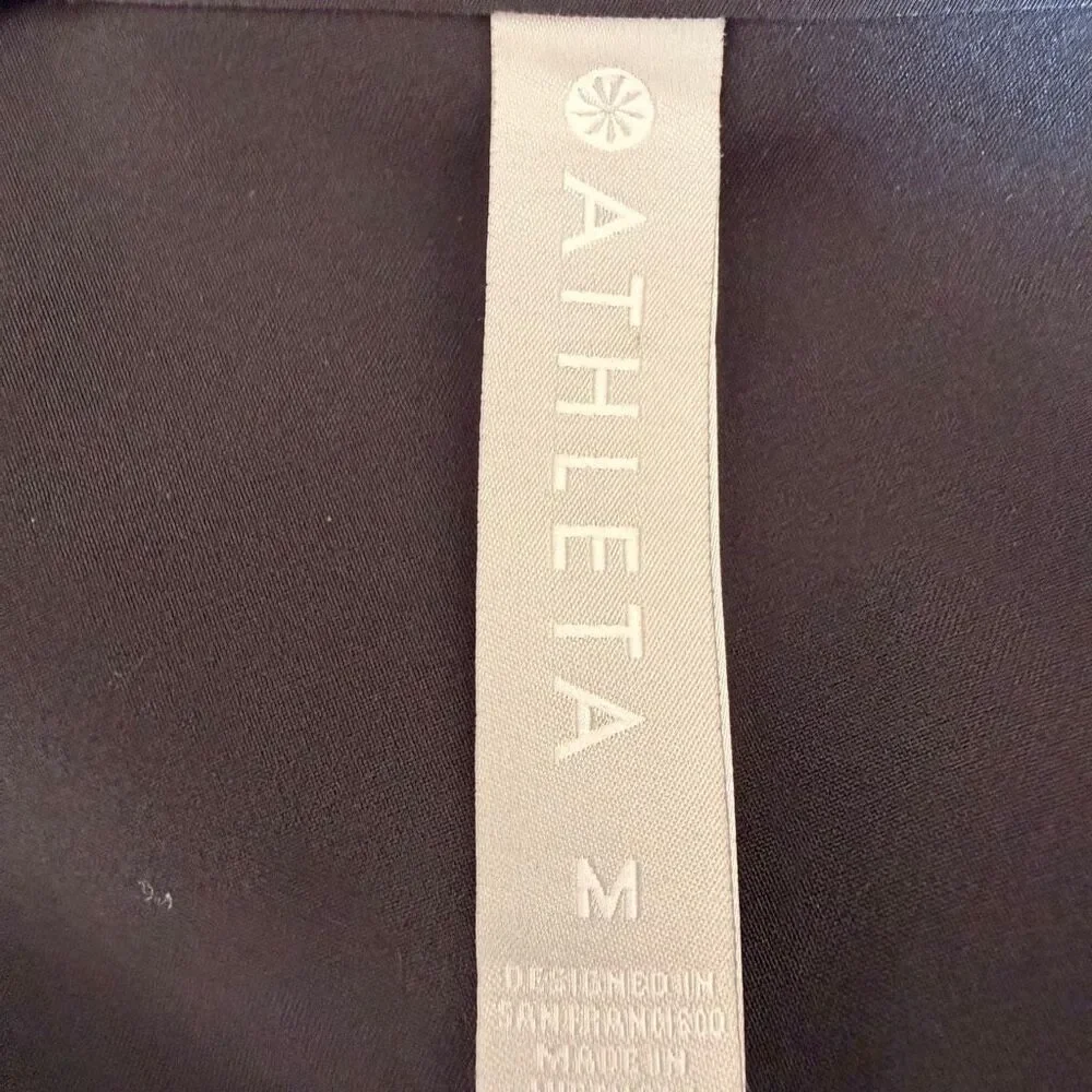 Athleta Jumpsuit Black Wide Leg Y2K  Pockets V Neck Belt Hooks SZ M #2567